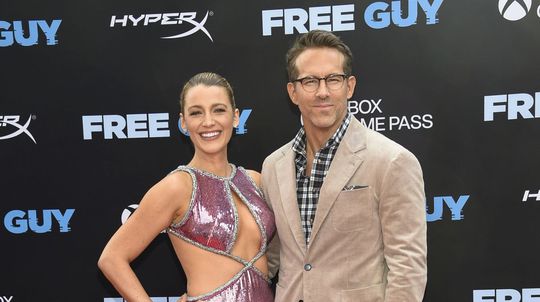 Herec Ryan Reynolds a jeho manželka Blake...