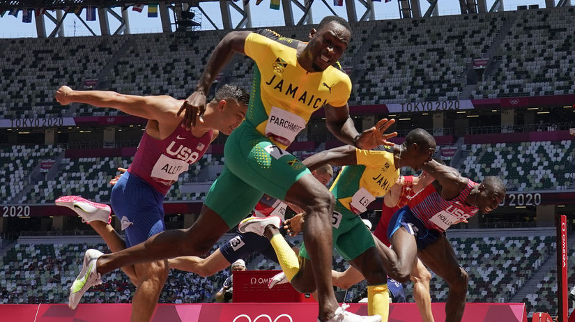 Jamajčan Hansle Parchment v cieli vo finálovom...