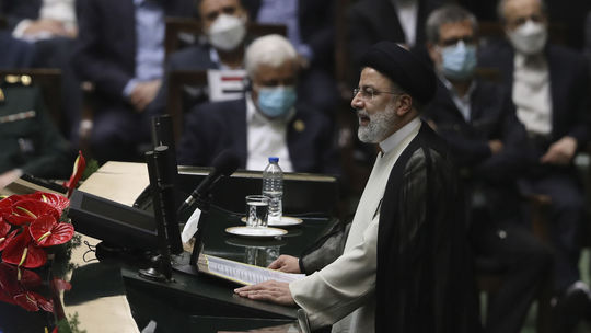 Nový iránsky prezident: Sankcie nás neprinútia vzdať sa svojich práv