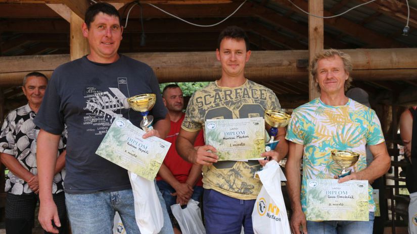Traja najlepší: Radovan Sepeši (zľava), Marek...