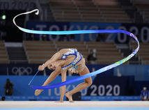 Japonsko OH2020 Moderná gymnastika ženy viacboj Ašramová zla
