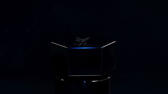 Zelený kardamom, svieži citrusový akord, zázvor...