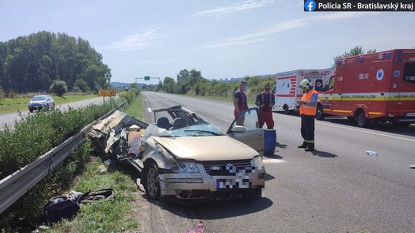 Vodič VW Passatu nezaregistroval dodávku...