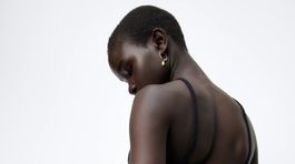 Elastické vzorované šortky Zara, predávajú sa...