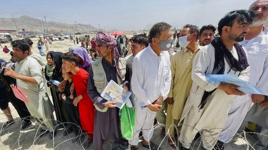 Nemci namiesto 116 evakuovali z Kábulu len sedem ľudí