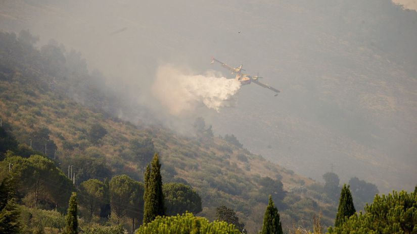 Taliansko požiar počasie Rím evakuácia obyvatelia