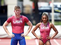 HUNTER WOODHALL and TARA DAVIS