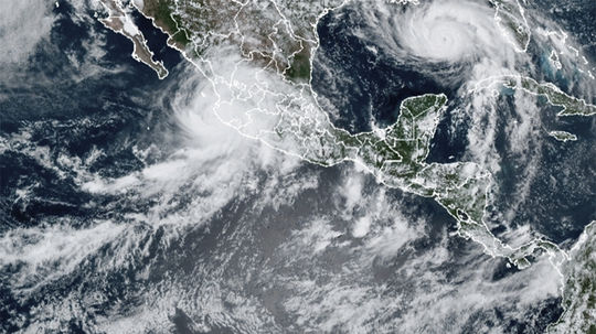 Hurikán Ida, smerujúci k južnému pobrežiu USA, zosilnel na 4. kategóriu