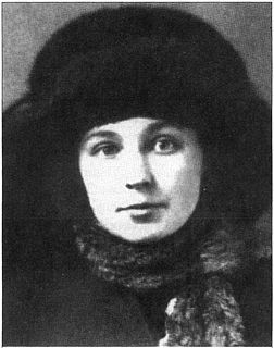 Poetka Marina Cvetajevová v roku 1917.