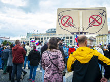 SR Bratislava koronavírus demonštráciea očkovanie BAX