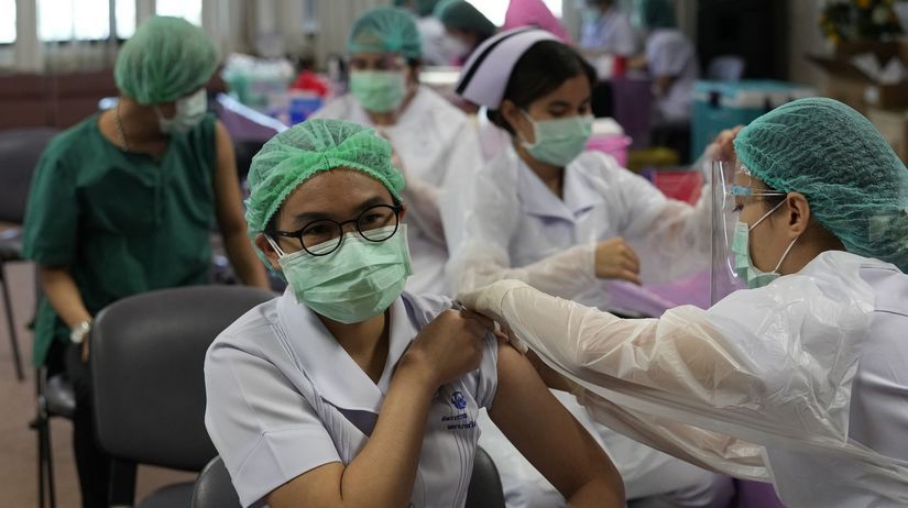 Thajsko / Koronavírus / Očkovanie / Vakcína /