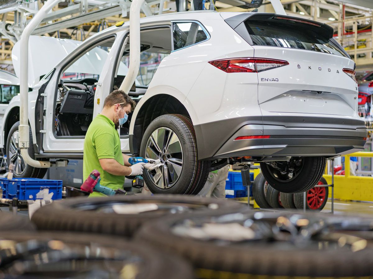 Škoda rozbehla úspešne výrobu elektrifikovaných...