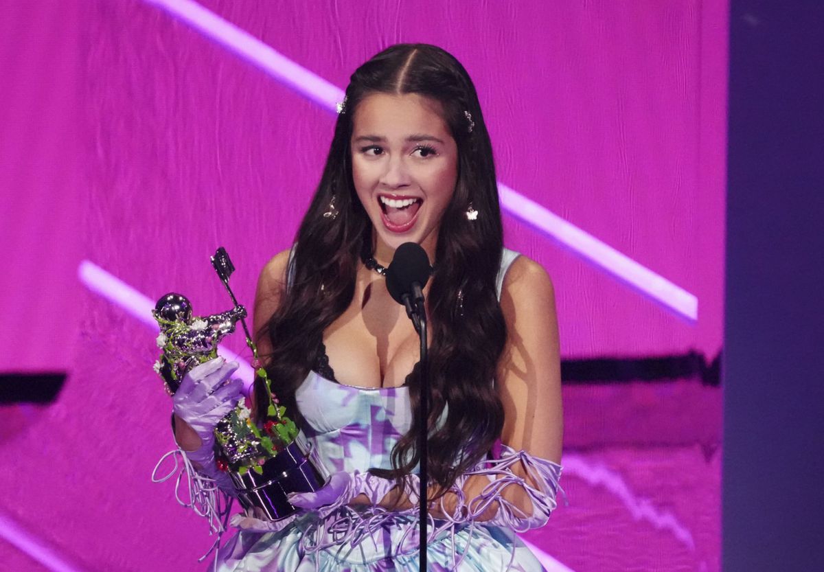 Speváčka Olivia Rodrigo získala počas večera...