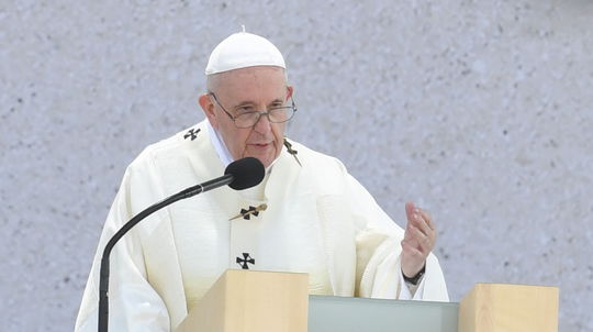 Pápež na desiate výročie pontifikátu zverejnil svoj prvý podcast