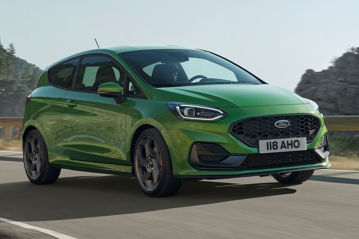 Fiesta ST zvláda akceleráciu na stovku za 6,3...