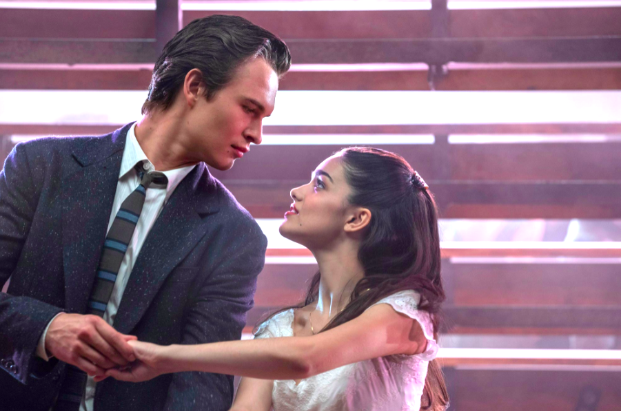 Ansel Elgort a Rachel Zeglerová v hlavných...