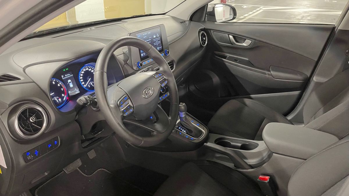 Interiér vyzerá dobre a je aj kvalitne spracovaný.