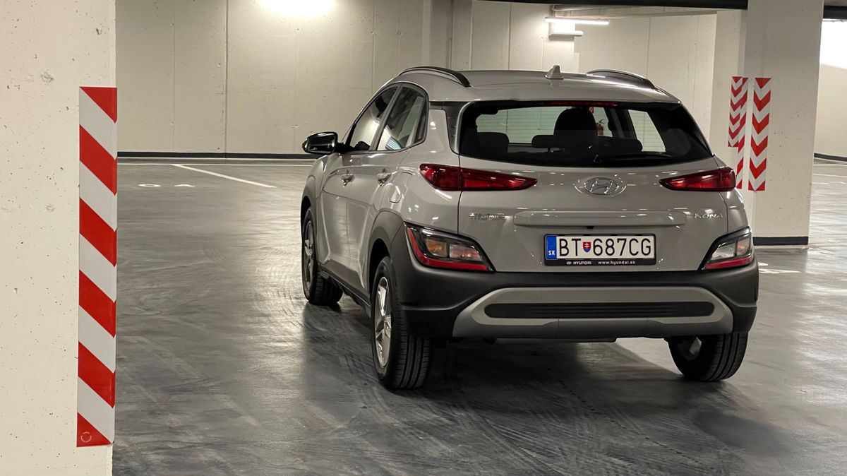 Auto má aj prepracovanú grafiku zadných svetiel.