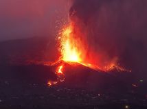 Spain volcano La Palma eruption