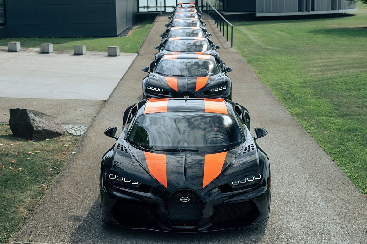 Kariéra novodobého Bugatti je založená na...