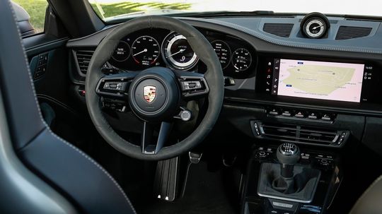 Porsche 911 Carrera 4 GTS Cabriolet 2022