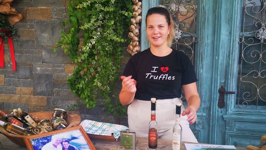 Ivana Karlić sa prihovára návšteve z médií. O...