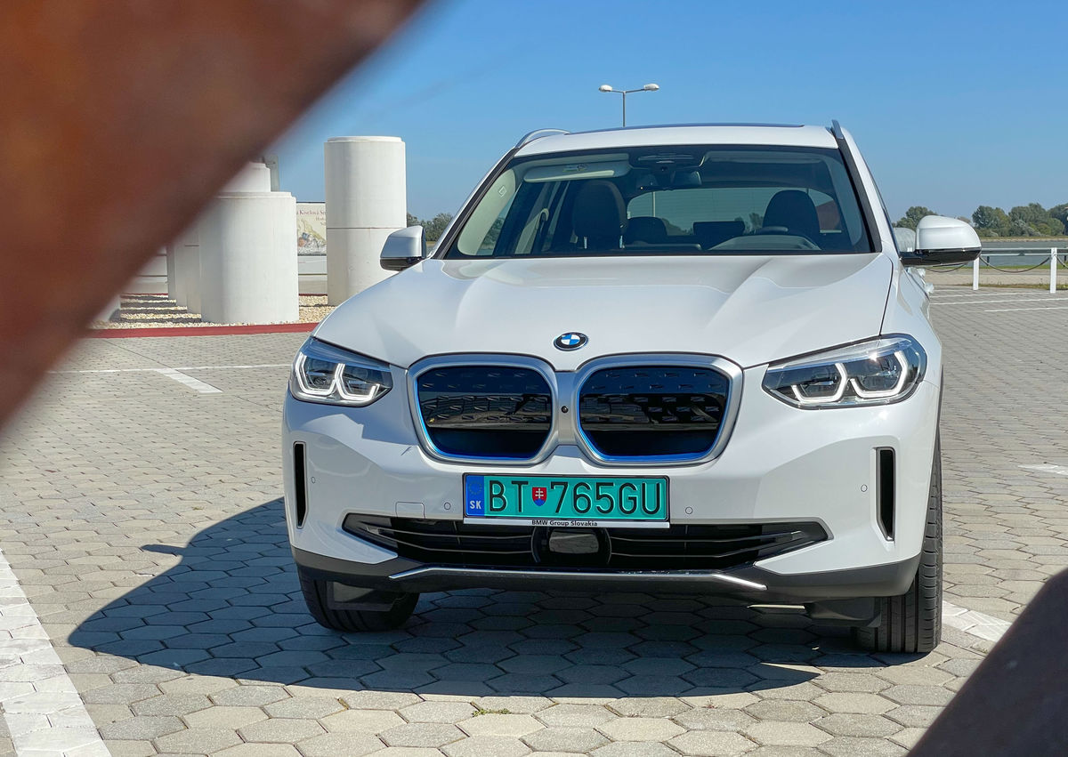 BMW iX3 - test 2021