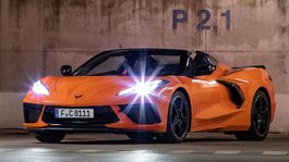 Chevrolet Corvette Stingray Convertible EÚ - 2021