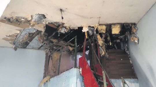 Na Luníku IX. v sobotu po polnoci pri požiari...