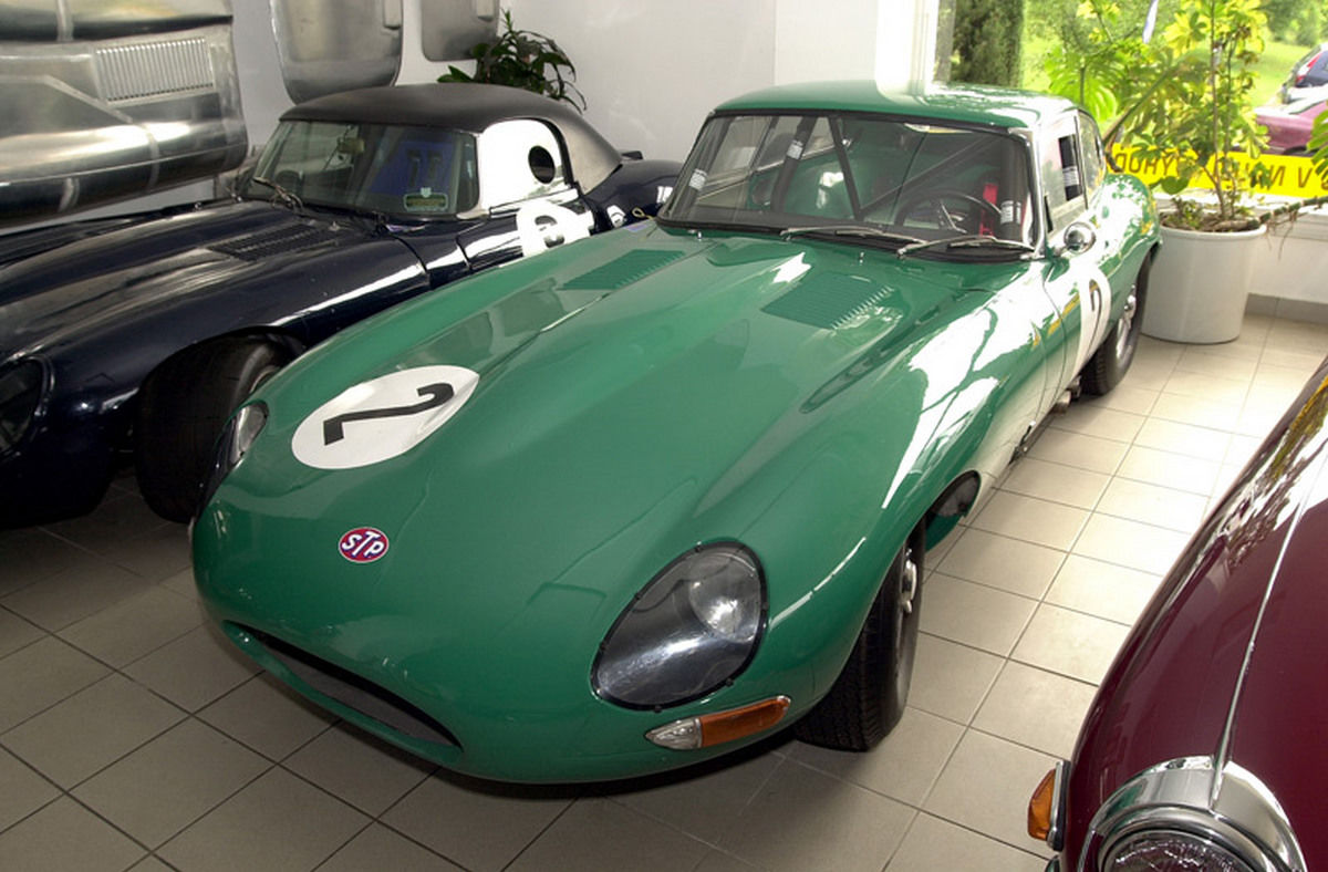 Jaguar E Type 4,2 Racing