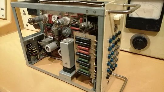 Realizácia s použitím pomocného striedavého...