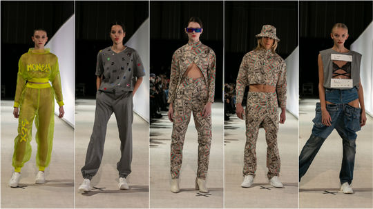 Prehliadka kolekcie Alexandry Kondáčovej z...