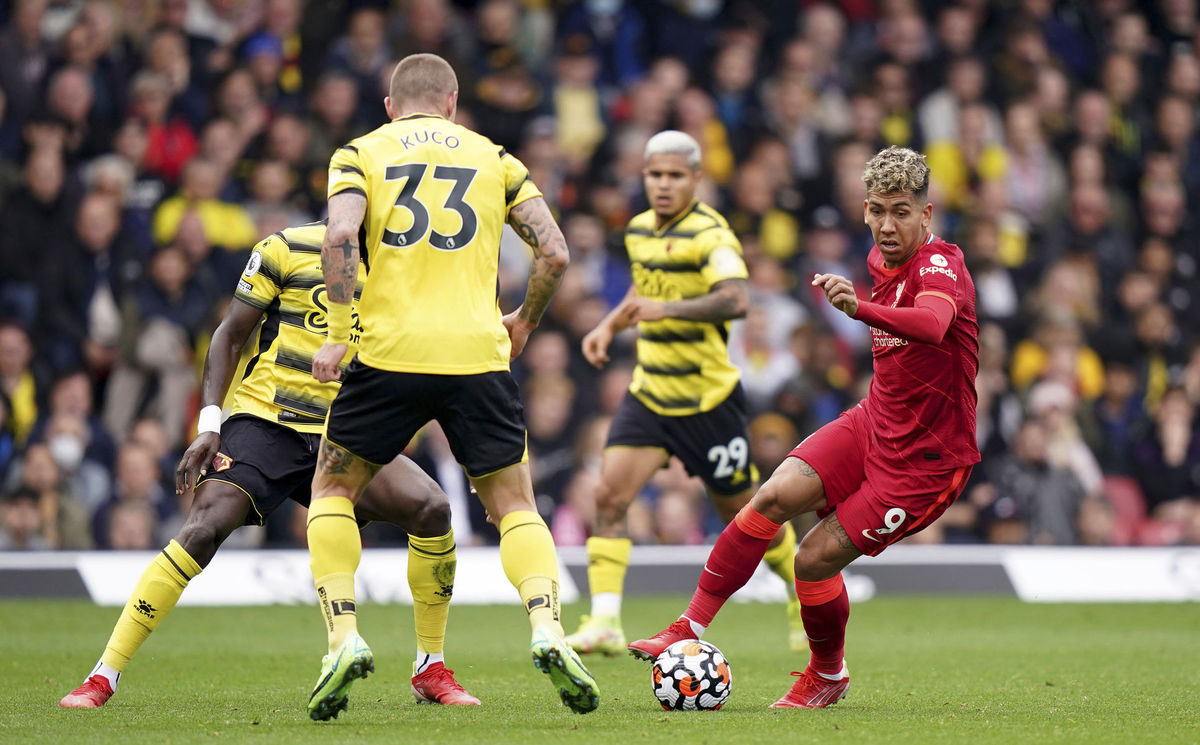 Autor hetriku Liverpoolu Roberto Firmino sa...