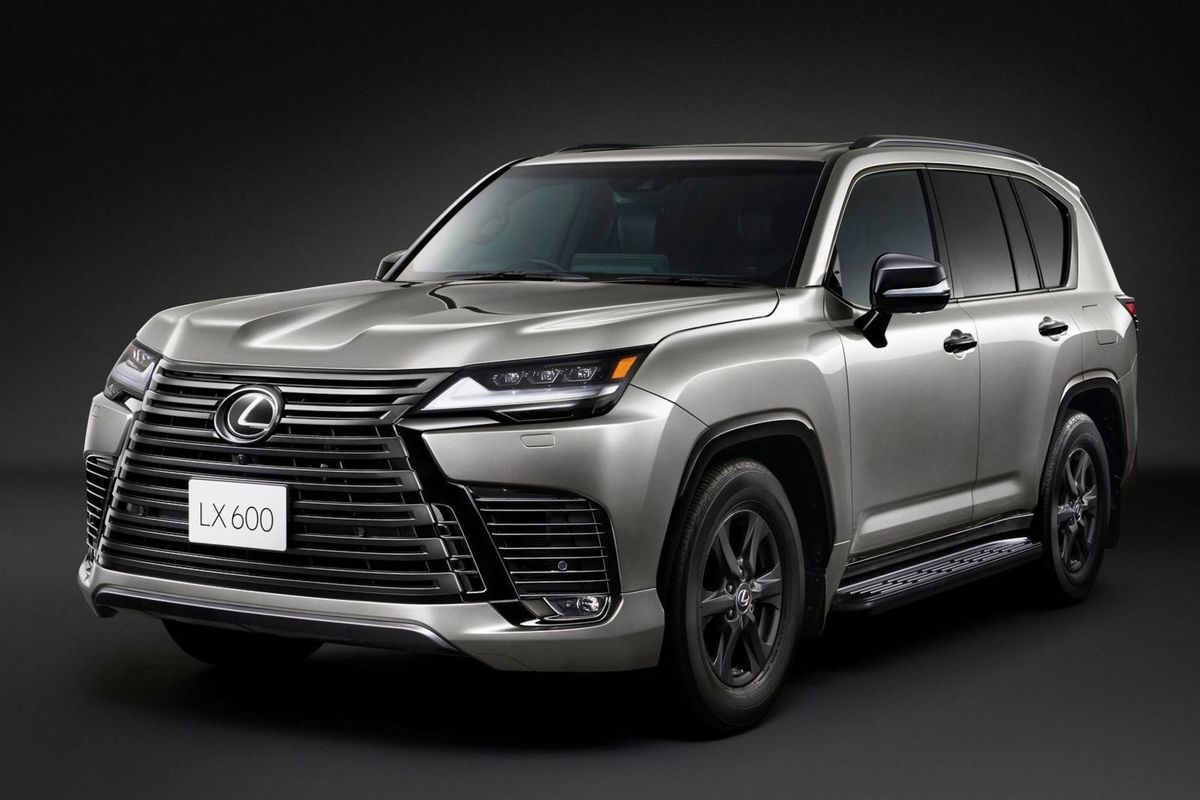Lexus LX pôsobí naozaj impozantne.