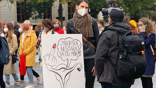 Odkaz protestujúcich žien Záborskej: Nestarajte sa do našich materníc