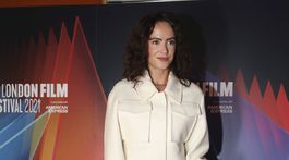 Herečka Amy Manson a jej moderný prístup k...