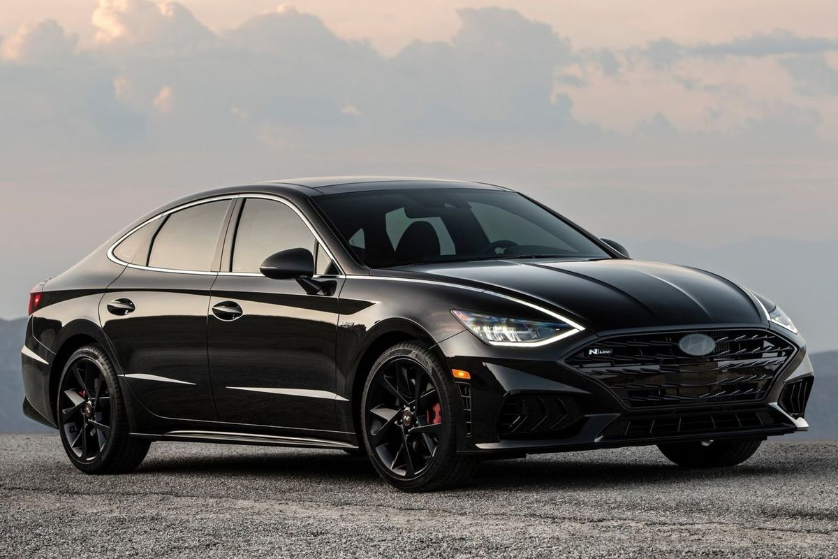 Verzia Night Edition sa kompletne zahalila do...