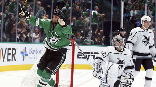 Jamie Benn (Dallas).