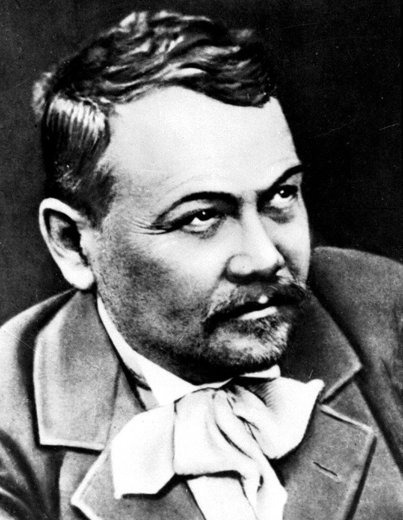 Hviezdoslav neholdoval spoločenskému životu.