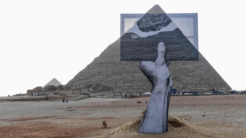 Greetings From Giza Jeana Reného.