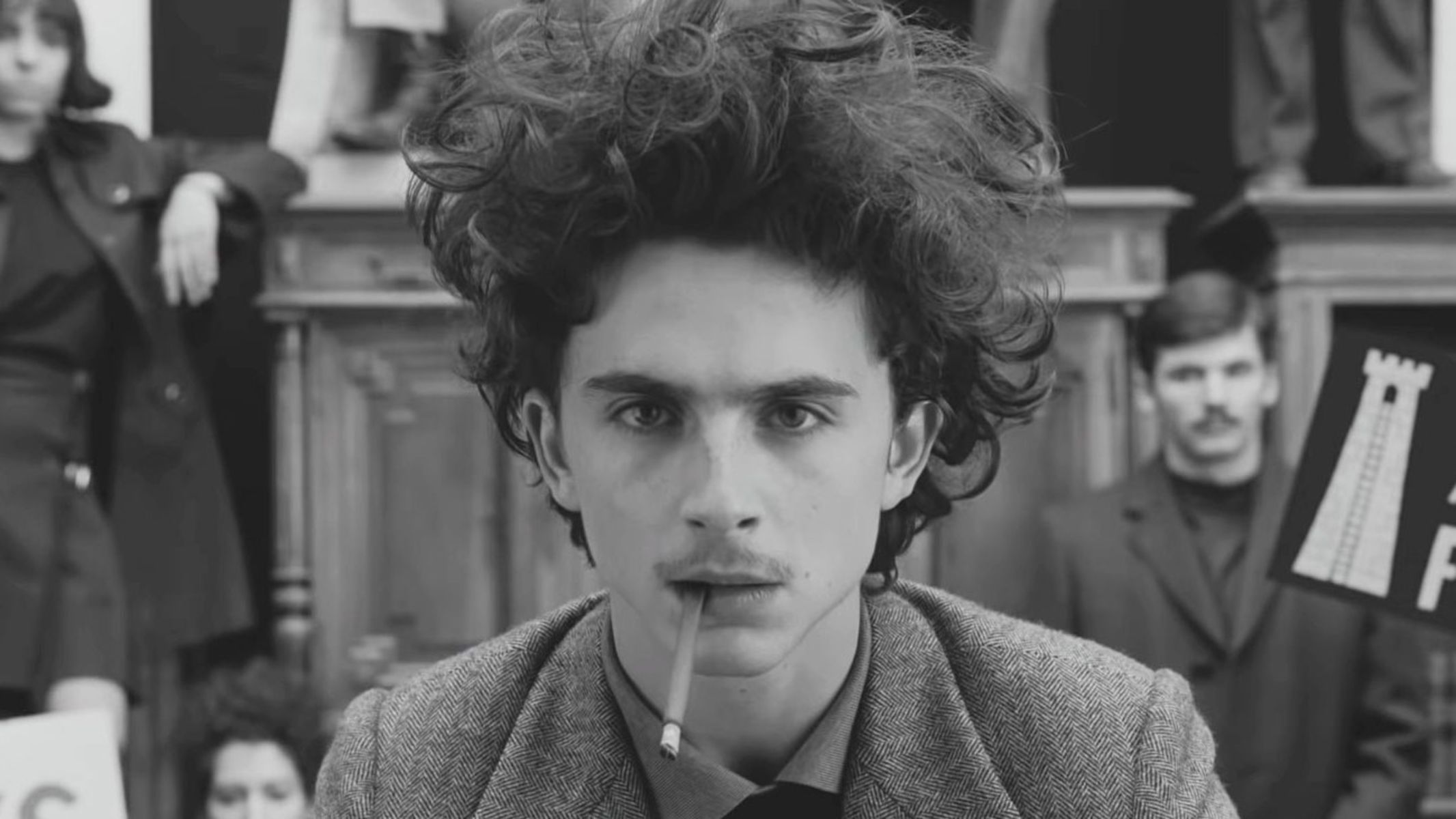 Timothée Chalamet vo filme Francúzska depeša.