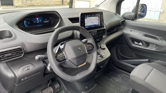 Peugeot e-Partner (2021)