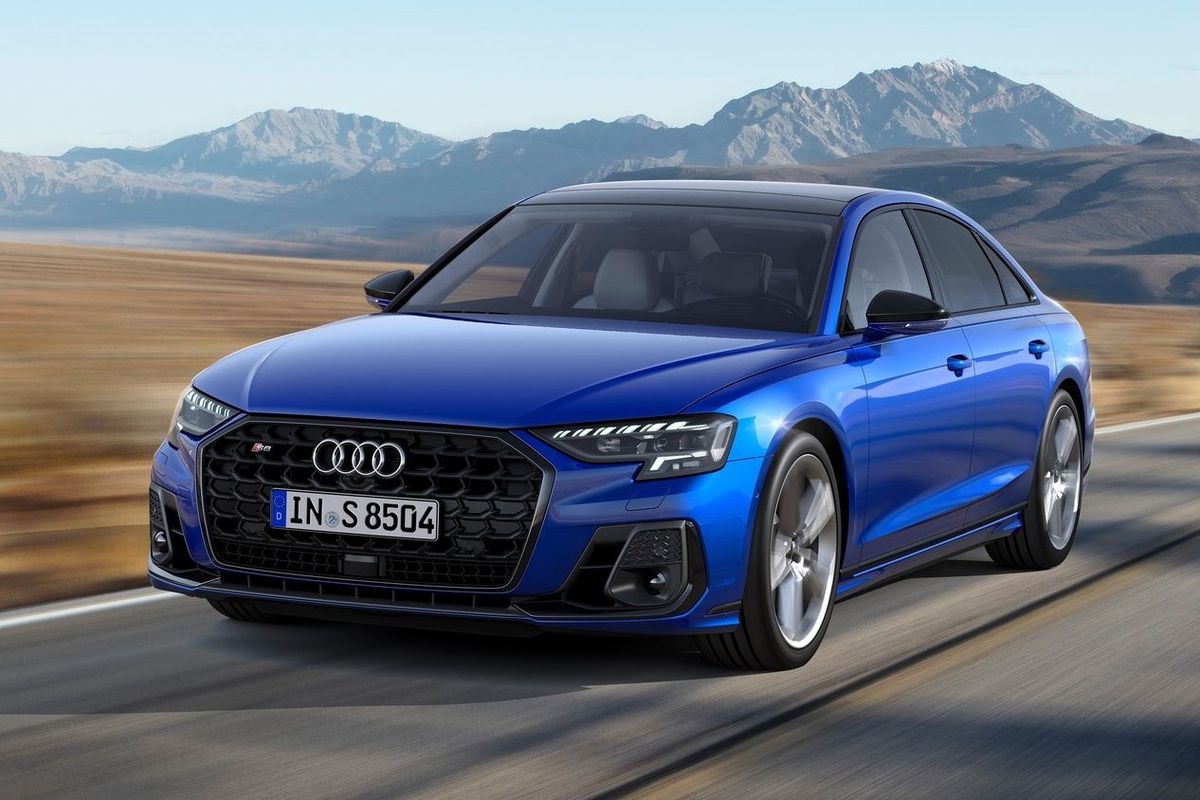 Športové Audi S8 má agresívnejší dizajn....