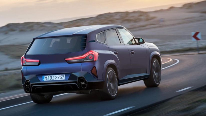 Srdcom plug-in hybridu má byť preplňovaný motor...