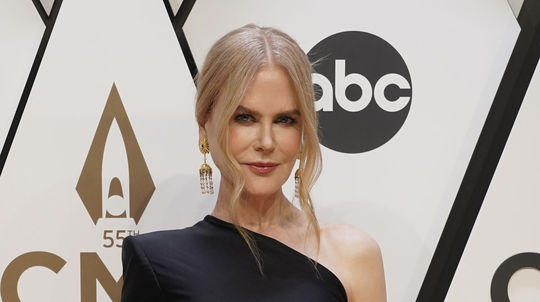 Herečka Nicole Kidman odhalila štíhly driek v...