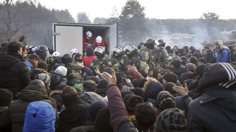 Bielorusko, Poľsko, EÚ, hranica, migranti, kríza