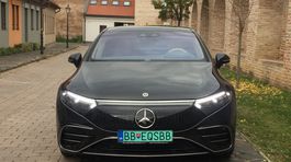 Mercedes-Benz EQS - prvá jazda 2021