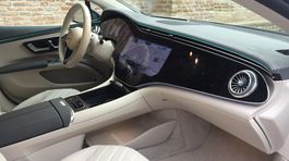 Mercedes-Benz EQS - prvá jazda 2021