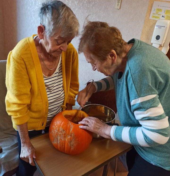 Aktívne proti korone: Humenskí seniori trávia...