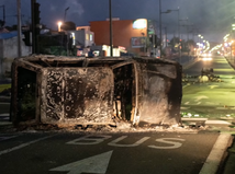 Auto / Požiar /